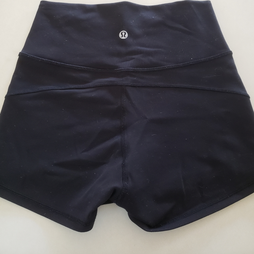 Lulu shorts